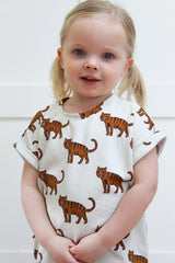 TIGER PRINTED NICO SLOUCH SHORT OR LONG SLEEVED T-SHIRT